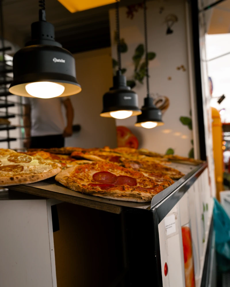 Foodfotografie einer Gustavo-Gusto-Pizza – nopo.